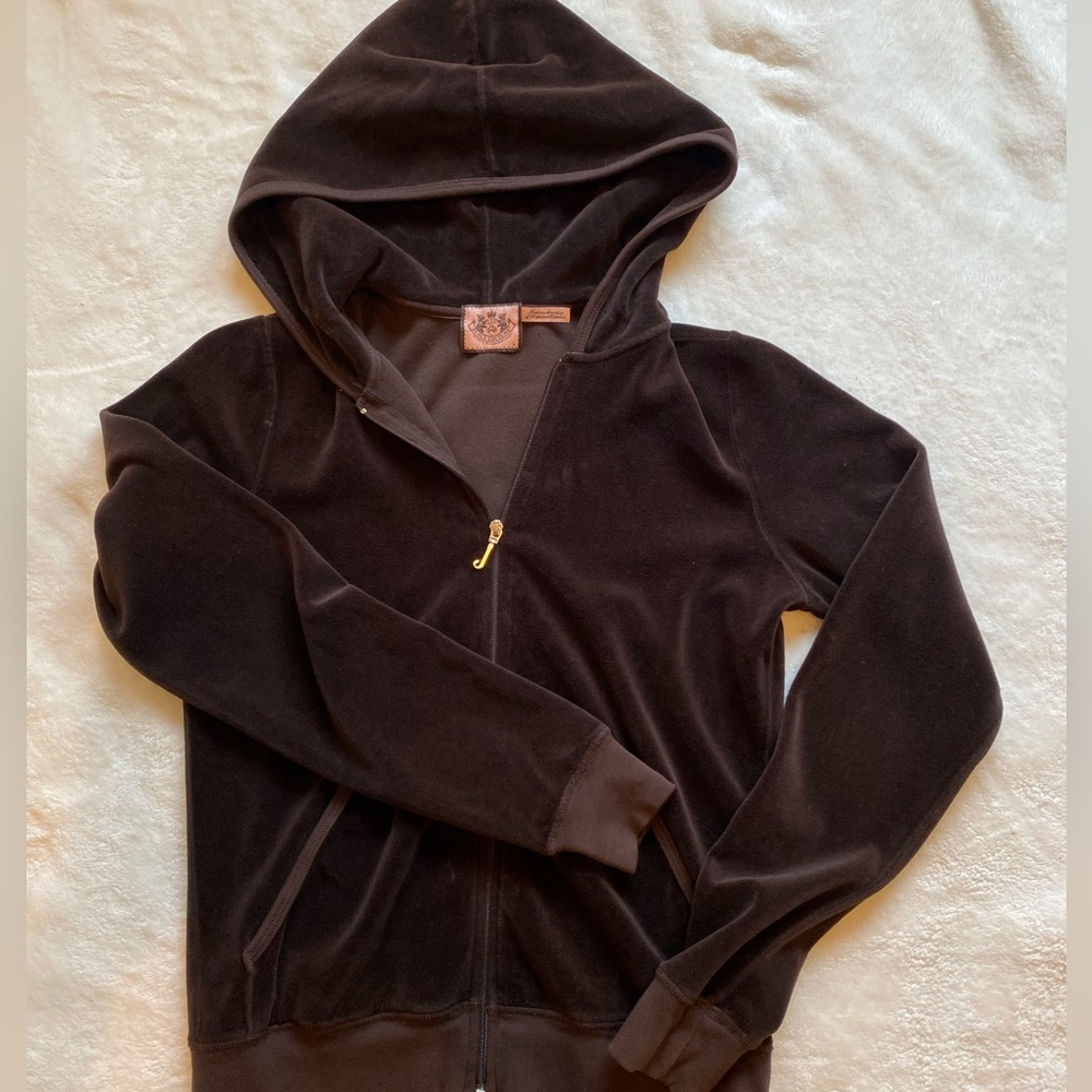 Brown Juicy Couture zip up 🐻